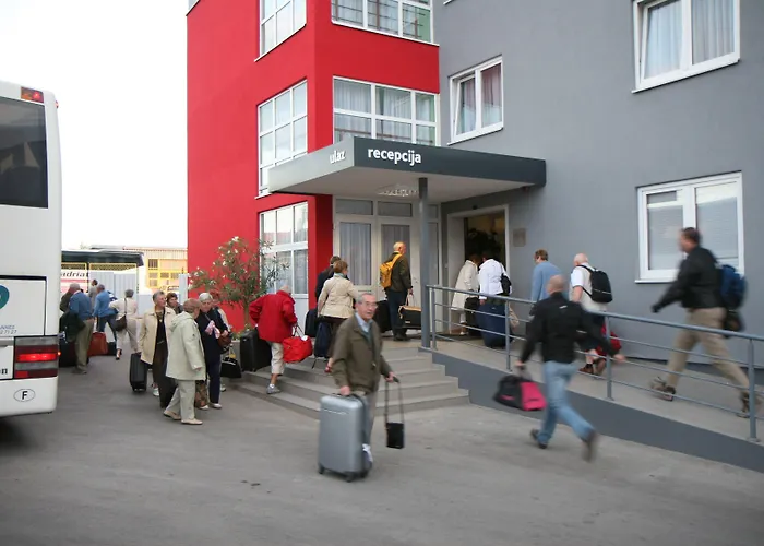 Günstiges Hotel: Hotel Porto